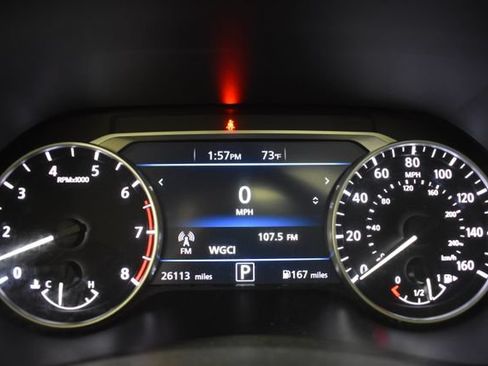 Used 2023 Nissan Sentra SR w/ SR Premium Package FWD image 27