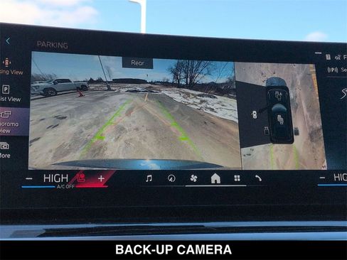 New 2026 BMW X5 xDrive40i w/ M Sport Package image 16