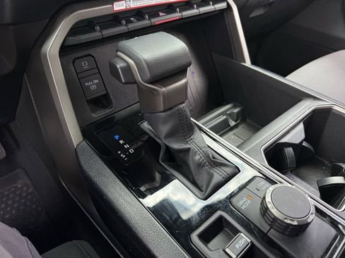 Used 2026 Toyota Tundra SR5 AWD/4WD image 21