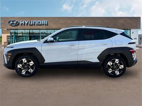 New 2024 Hyundai Kona SEL image 3