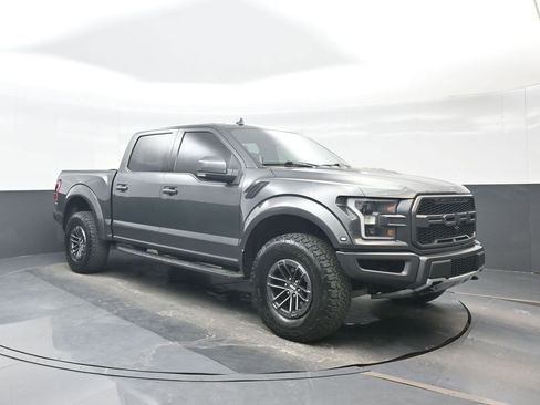Used 2019 Ford F150 Raptor w/ Equipment Group 802A Luxury AWD/4WD image 9