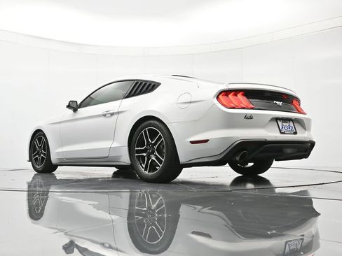 Used 2019 Ford Mustang Premium image 41