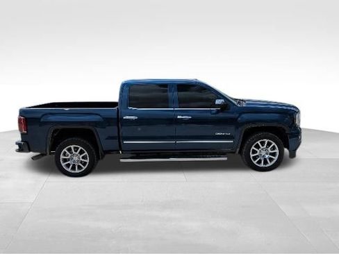 Used 2017 GMC Sierra 1500 Denali AWD/4WD image 2