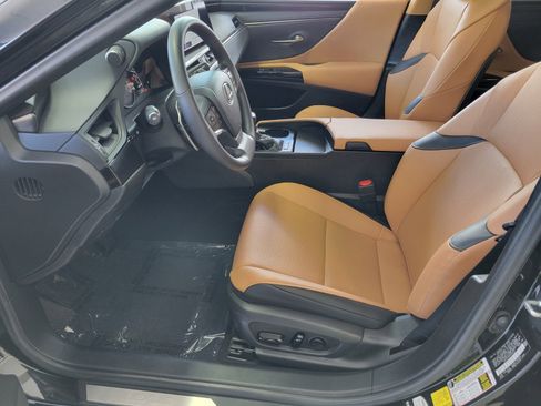 Certified 2023 Lexus ES 350 w/ Accessory Package (Z2) FWD image 11