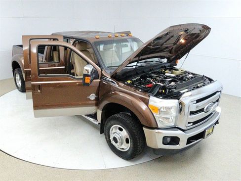Used 2011 Ford F450 Lariat image 21