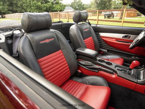 Used 2002 Ford Thunderbird RWD image 31