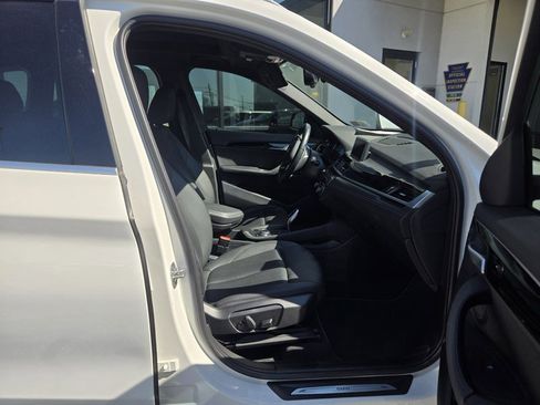 Used 2022 BMW X1 xDrive28i w/ Convenience Package image 13