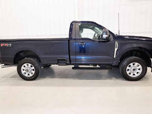 Certified 2024 Ford F250 XLT w/ FX4 Off-Road Package image 2