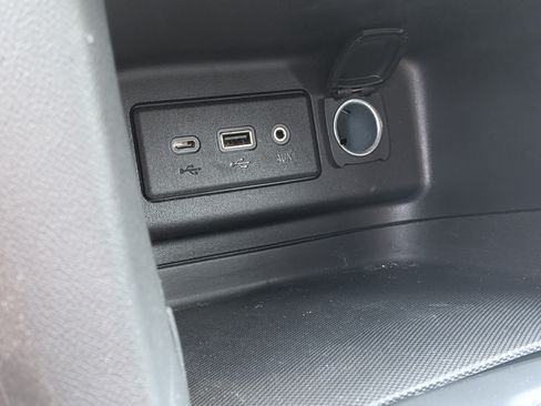 Used 2024 Chevrolet Equinox LT FWD image 31