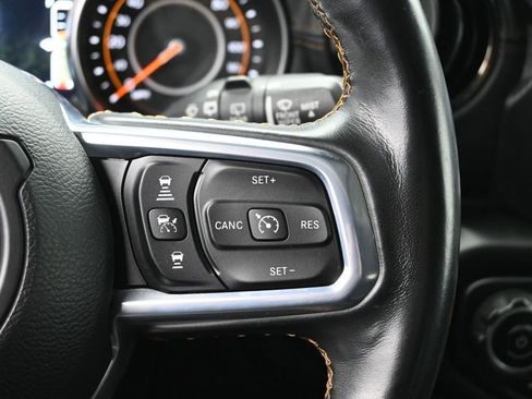 Used 2021 Jeep Wrangler Unlimited Sahara image 13