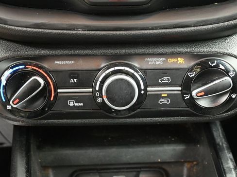 Used 2023 Kia Soul LX w/ Option Group 015 FWD image 24