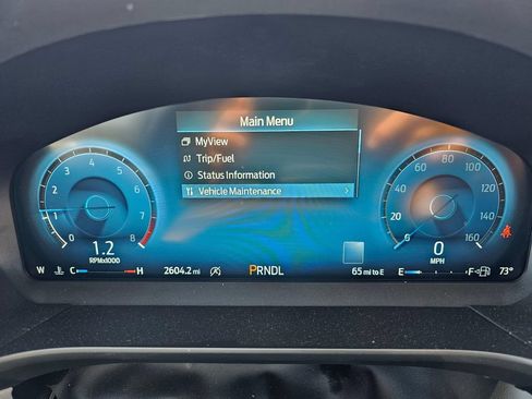 Used 2024 Ford Escape Platinum w/ Premium Technology Package AWD/4WD image 25