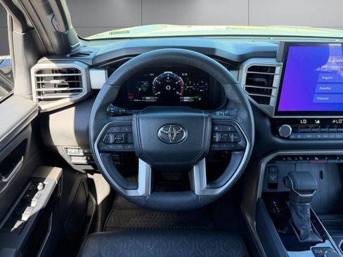 Used 2025 Toyota Tundra Limited image 5