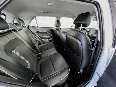 Certified 2026 Hyundai Venue SEL FWD image 25