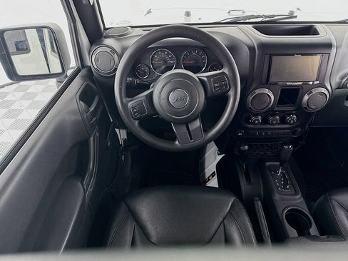 Used 2015 Jeep Wrangler Unlimited Sport AWD/4WD image 17