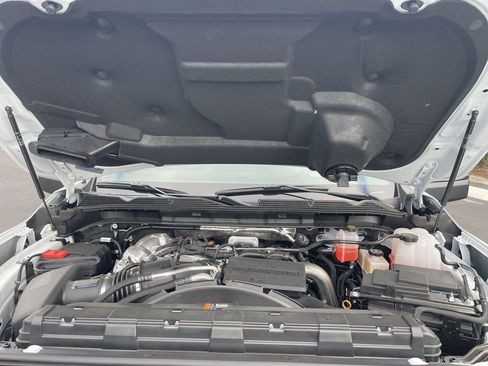 New 2026 GMC Sierra 2500 AT4 w/ AT4 Premium Plus Package AWD/4WD image 31