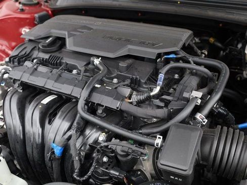 Used 2025 Hyundai Elantra Sport w/ Cargo Package image 11