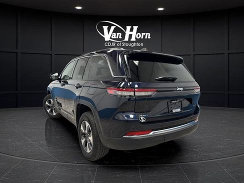 Used 2023 Jeep Grand Cherokee 4WD 4xe image 5