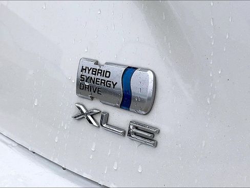 Used 2018 Toyota Avalon XLE Premium image 41