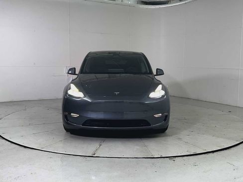 Used 2022 Tesla Model Y Performance image 7