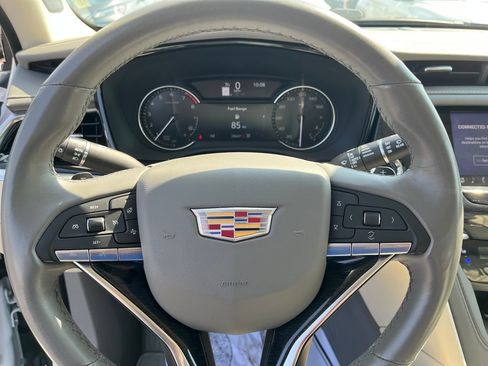 Used 2024 Cadillac XT6 Premium Luxury w/ LPO, Floor Liner Package AWD/4WD image 16