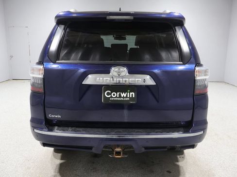 Used 2018 Toyota 4Runner Limited AWD/4WD image 3