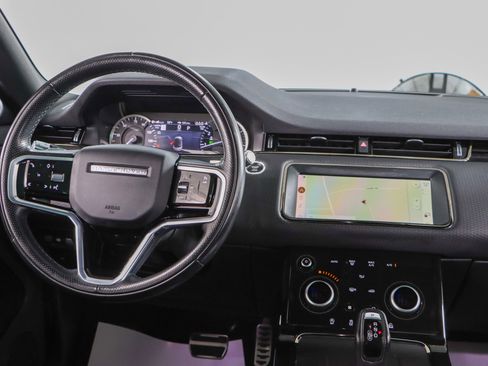 Used 2022 Land Rover Range Rover Evoque R-Dynamic S AWD/4WD image 17
