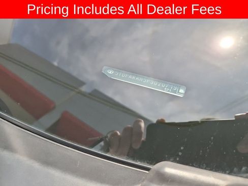 Used 2023 Toyota Highlander Platinum FWD image 14
