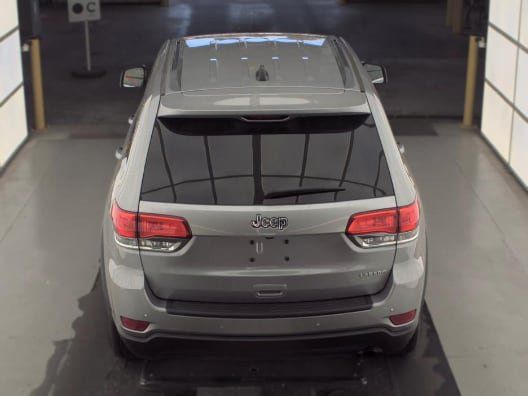 Used 2019 Jeep Grand Cherokee Laredo RWD image 6