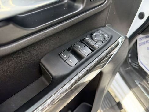 Used 2022 GMC Sierra 2500 AT4 AWD/4WD image 24