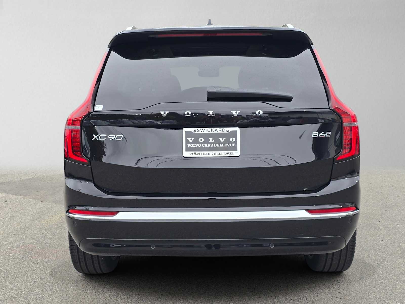 Used 2026 Volvo XC90 B6 Ultra w/ Protection Package AWD/4WD image 4