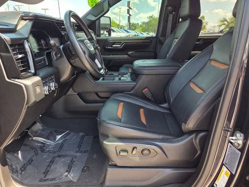 Certified 2024 GMC Sierra 2500 AT4 AWD/4WD image 6