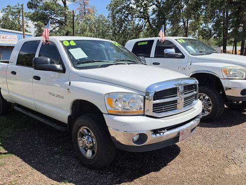 Used 2006 Dodge Ram 2500 Truck SLT w/ Light Group AWD/4WD image 10