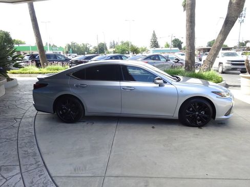 Used 2023 Lexus ES 350 F Sport w/ Accessory Package (Z1) FWD image 9