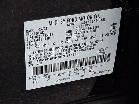 Used 2023 Ford Explorer XLT w/ Equipment Group 202A AWD/4WD image 13