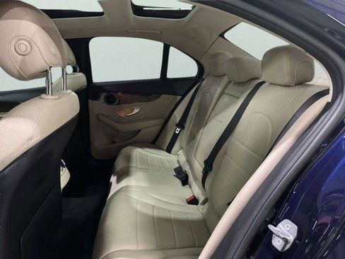 Used 2018 Mercedes-Benz C 300 Sedan image 29