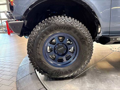Used 2024 Ford Bronco Wildtrak AWD/4WD image 13