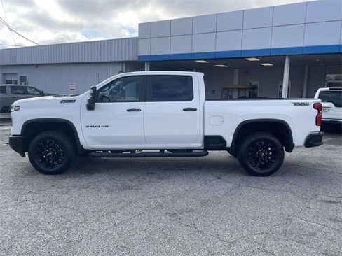 New 2026 Chevrolet Silverado 2500 LT w/ Trail Boss Package image 6