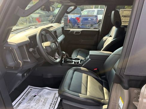New 2026 Ford Bronco Badlands AWD/4WD image 13