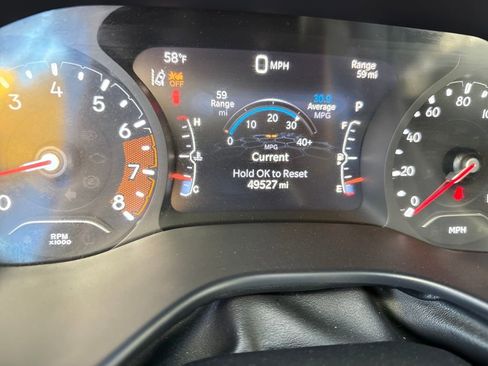 Used 2024 Jeep Compass Latitude image 14