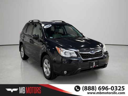Used 2014 Subaru Forester 2.5i Touring AWD/4WD image 2