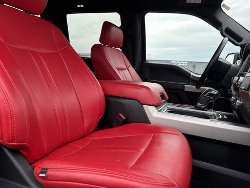 Used 2018 Ford F150 Lariat w/ Equipment Group 502A Luxury image 57