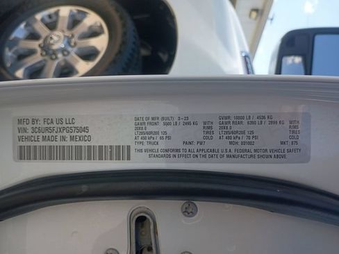 Used 2023 RAM 2500 Laramie AWD/4WD image 29