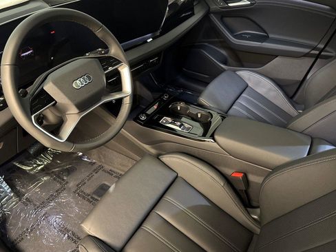 New 2025 Audi Q6 e-tron Premium Plus image 9