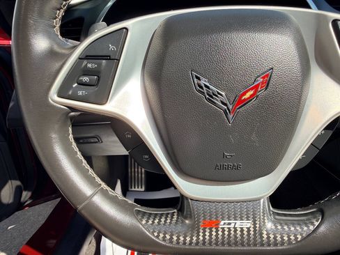 Used 2016 Chevrolet Corvette Z06 w/ 3LZ Preferred Equipment Group RWD image 28