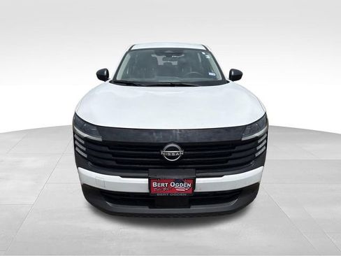 Certified 2025 Nissan Kicks S AWD/4WD image 2