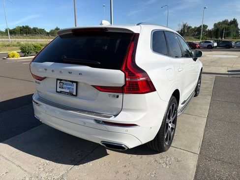 Used 2021 Volvo XC60 T5 Inscription AWD/4WD image 4