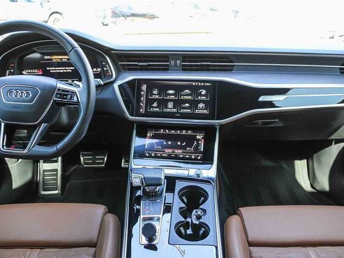 Used 2023 Audi RS 6 image 12