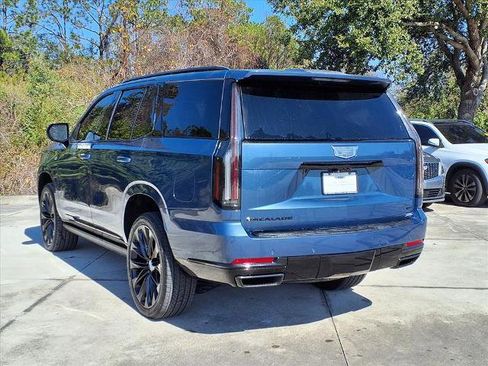 New 2026 Cadillac Escalade Platinum Sport image 3