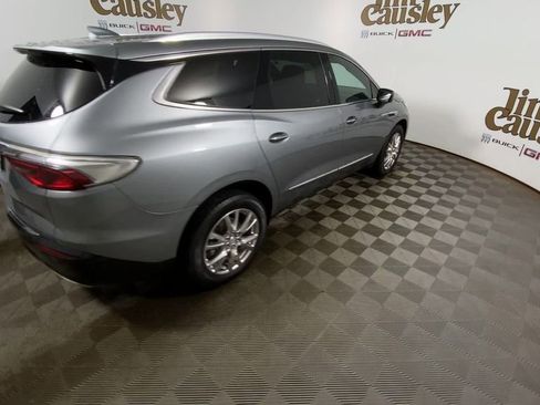 Certified 2023 Buick Enclave Essence w/ Experience Buick Package AWD/4WD image 8